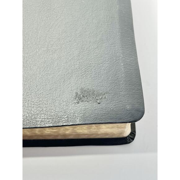 Whitaker House Bible KJVER Black Leather Special Margin Large Print Red Letter - Picture 5 of 12